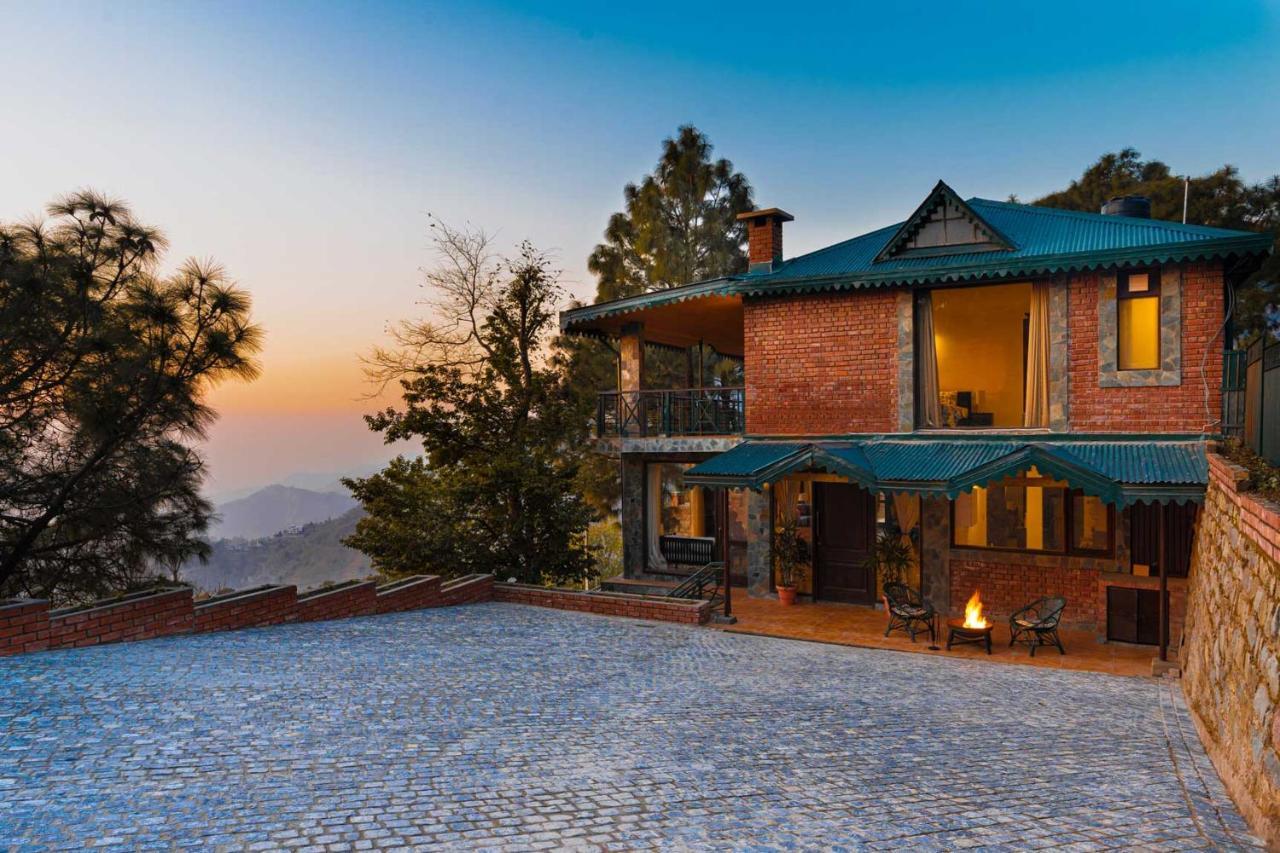 Stayvista At The Winter Line With Complimentary Breakfast Kasauli Exterior photo