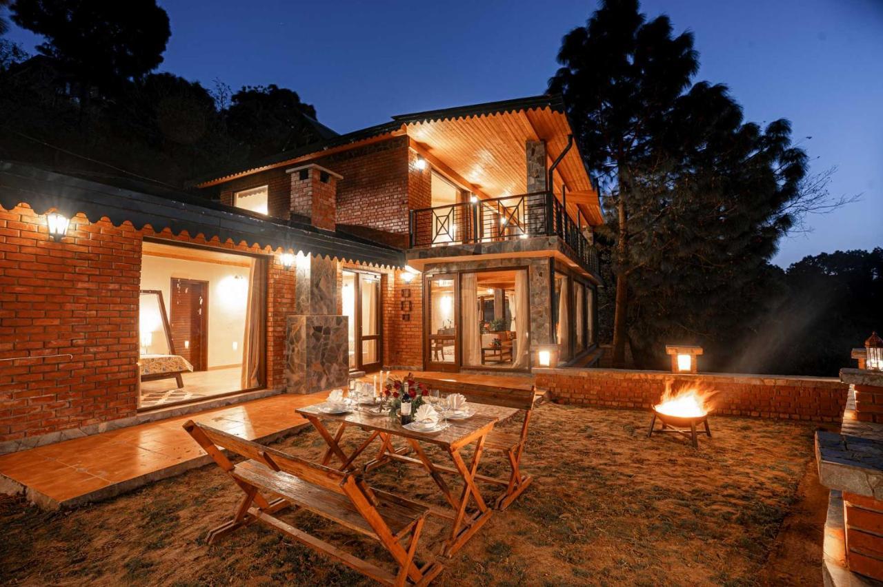 Stayvista At The Winter Line With Complimentary Breakfast Kasauli Exterior photo